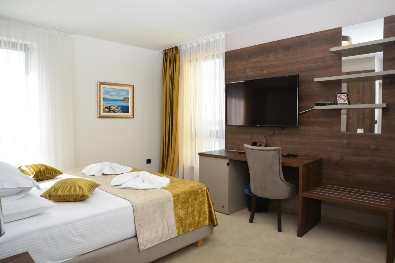 Hotel Meduza Senj  Exterior photo