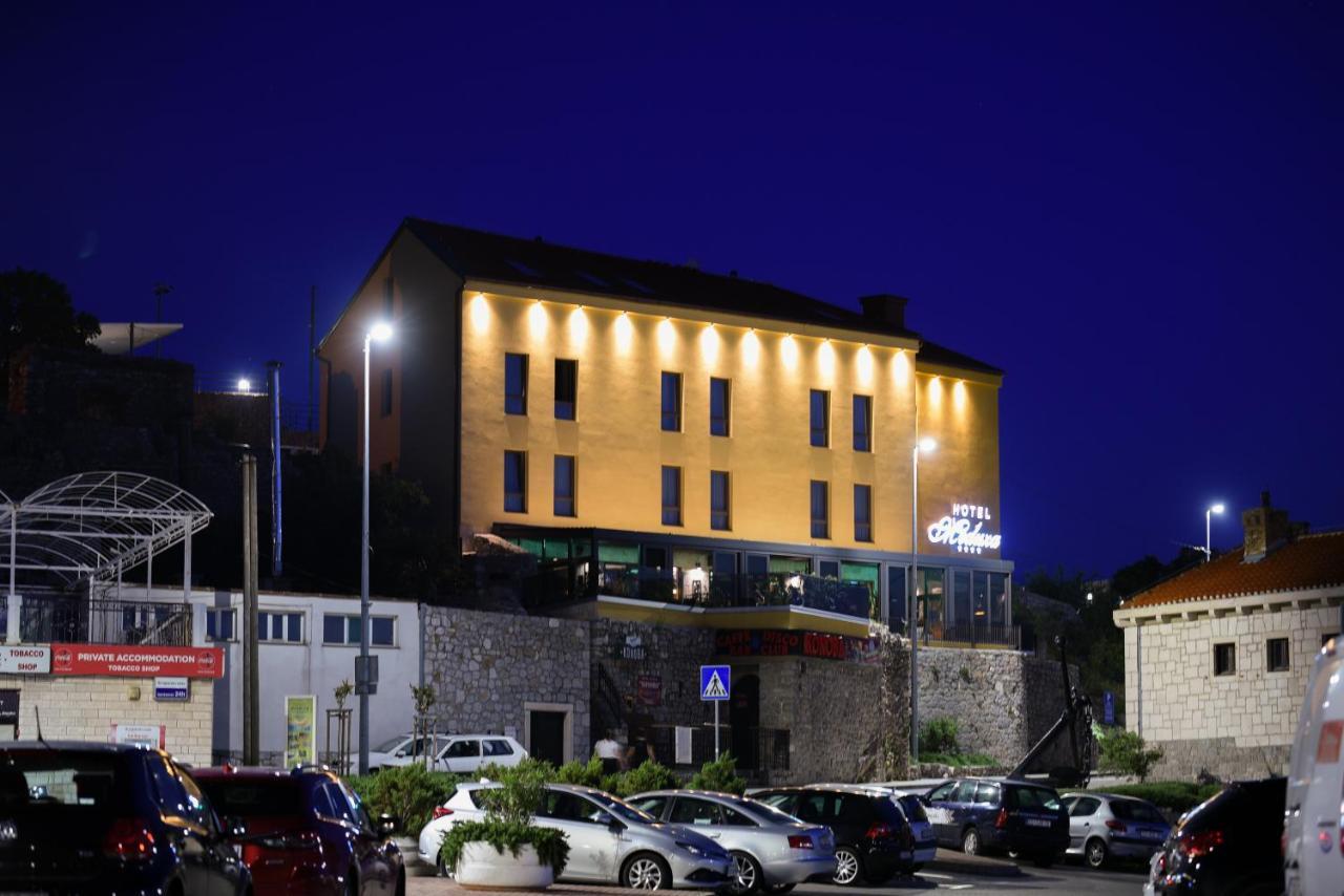 Hotel Meduza Senj  Exterior photo
